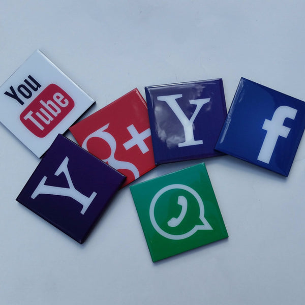 Social Media - Coasters and keepsake box crate SSM002 set of six (6)