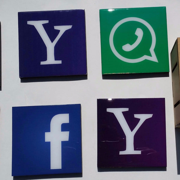 Social Media - Coasters and keepsake box crate SSM002 set of six (6)